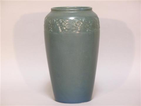 Appraisal: ROOKWOOD VASE Impressed Rookwood backstamp and XXII and number of