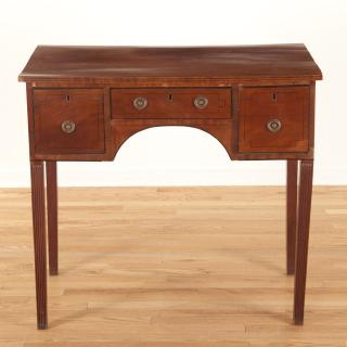 Appraisal: American Federal mahogany inlaid brandy table American Federal mahogany inlaid