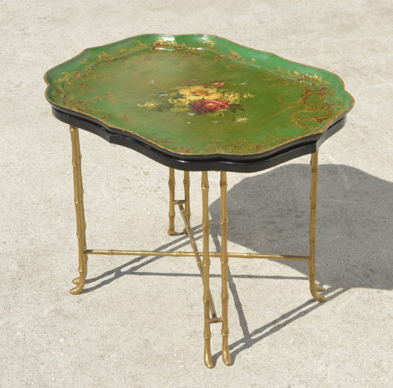 Appraisal: TOLE DECORATED TEA TRAY TABLE Removable tray top with green