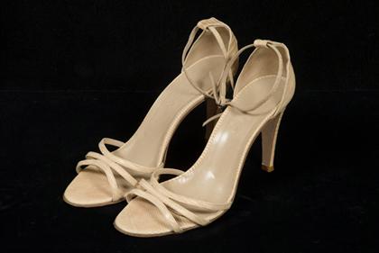 Appraisal: Balenciaga lizard high-heel shoes Pale beige reptile skin heels with