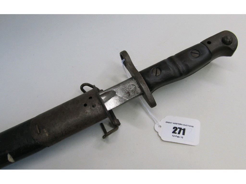 Appraisal: American bayonet in scabbard