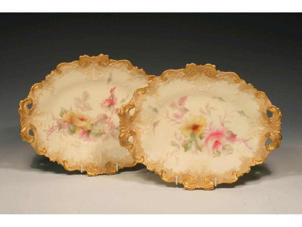 Appraisal: A PAIR OF GRAINGERS WORCESTER LOZENGE-SHAPED STANDS the blush ivory