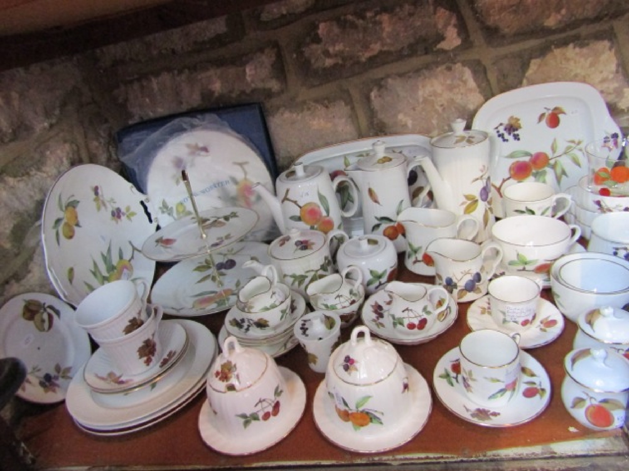 Appraisal: An extensive collection of Royal Worcester Arden and Evesham pattern