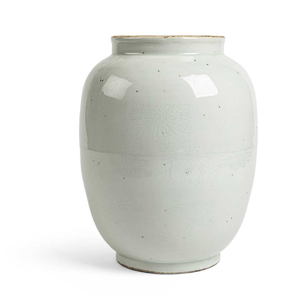 Appraisal: WHITE-GLAZED INCISED VASE LATE MING-EARLY QING DYNASTY TH CENTURY the