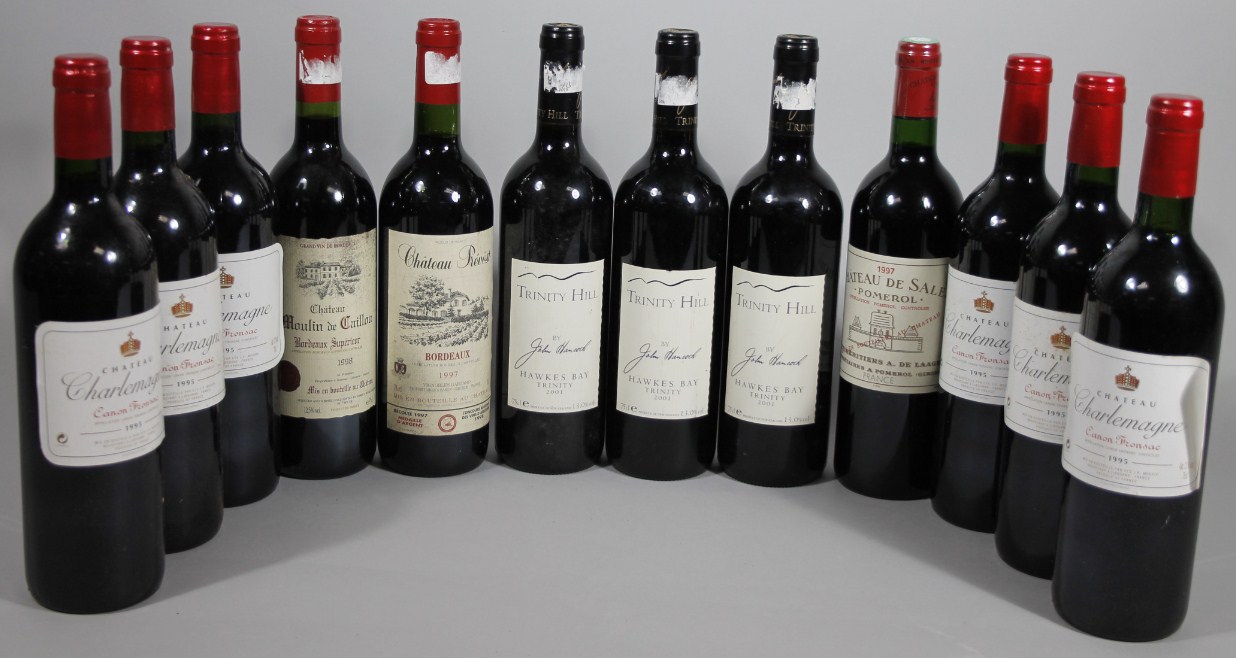 Appraisal: Various red wine to include Chateau Moulin De Caillou Bordeaux