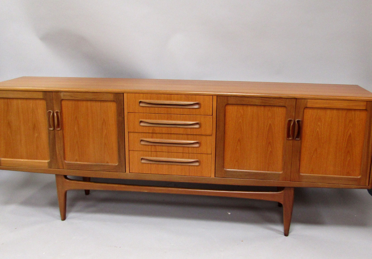 Appraisal: A 'G' plan retro style teak sideboard with four frieze