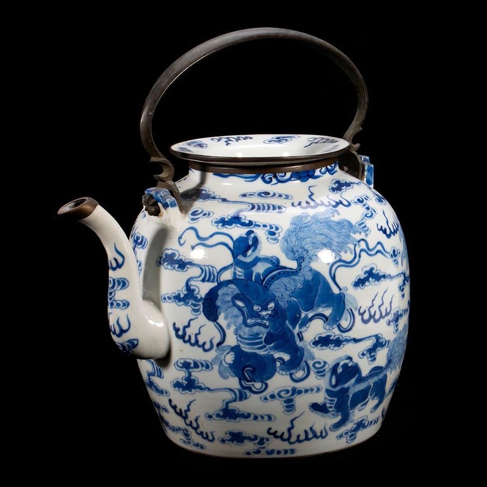 Appraisal: A Chinese Blue White Teapot th C A Chinese blue