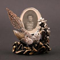 Appraisal: Jay Strongwater Crystal Bird Frame Jay Strongwater enameled frame is