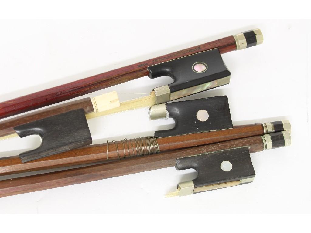 Appraisal: Three-quarter size nickel mounted violin bow stamped Grandini also three