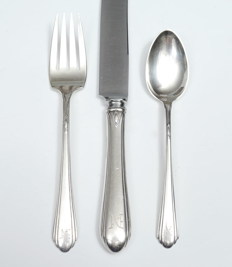 Appraisal: TOWLE LADY DIANA STERLING FLATWARE SET Approx pieces in the