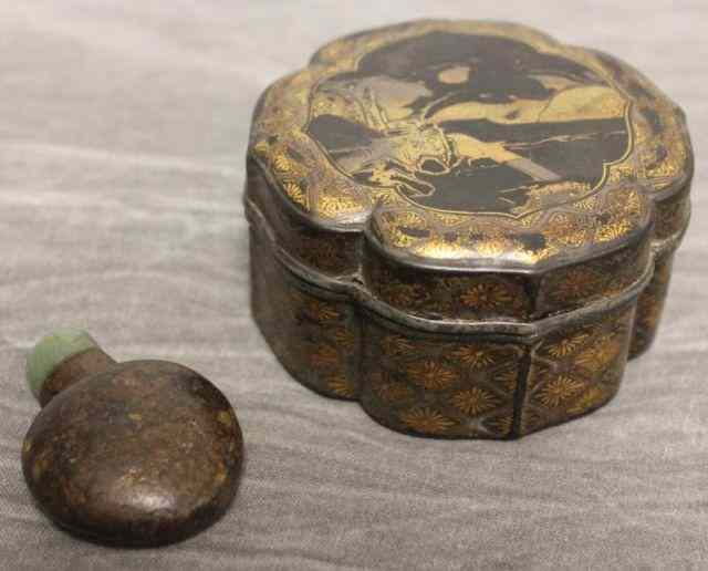 Appraisal: th C Chinoiserie Decorated Box and a SnuffBottle with Jade