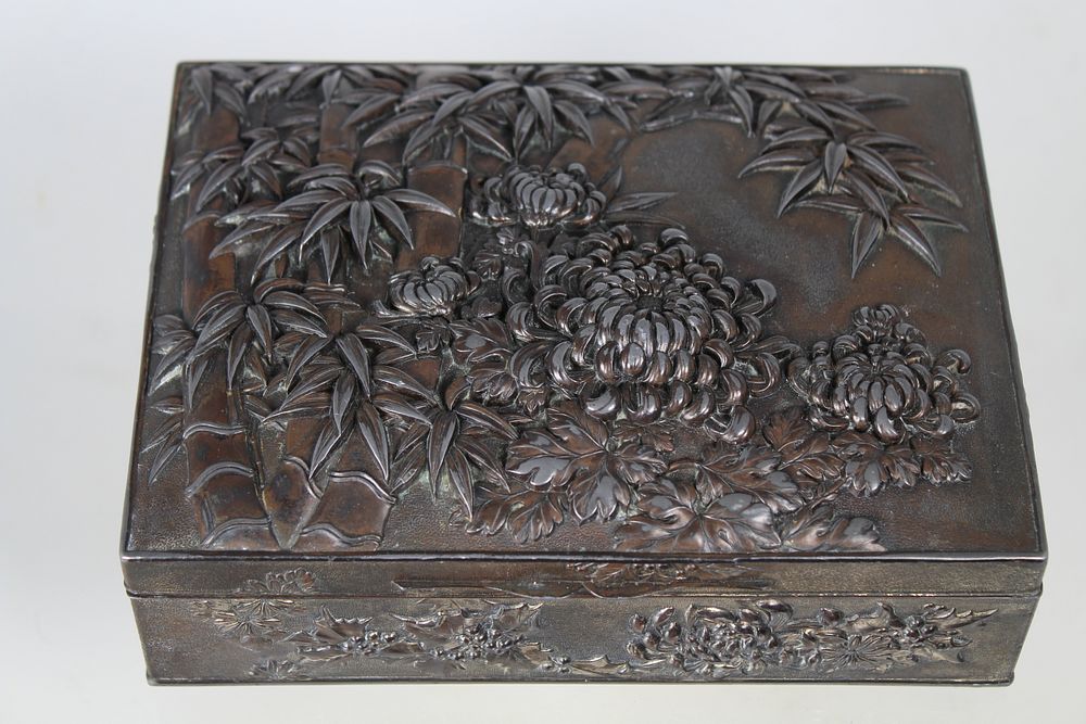 Appraisal: Antique Japanese Bronze Jewelry Box Antique Bronze Japanese Jewelry Box