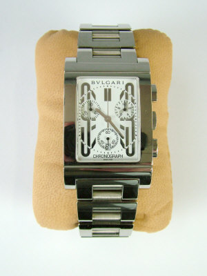 Appraisal: A Bulgari 'Rettangolo' steel cased gents chronograph wristwatch White rectangular