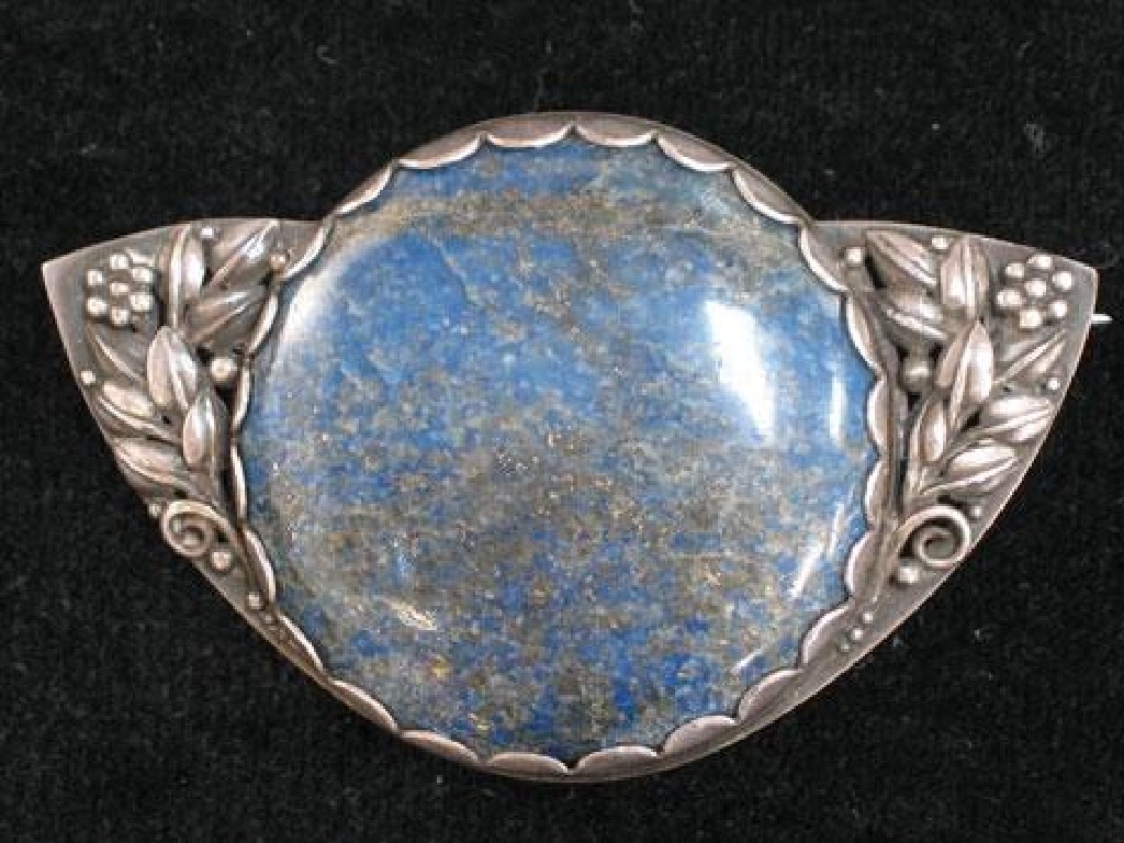 Appraisal: H G MURPHY A SILVER AND LAPIS LAZULI BROOCH the