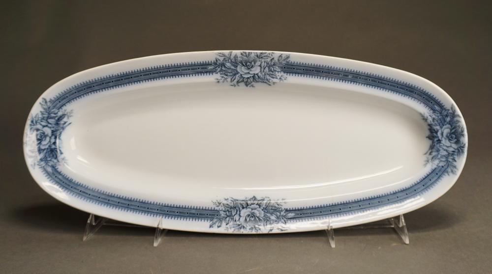 Appraisal: VILLEROY BOCH METTLACH 'ALBA' SPONGE DECORATED OVAL PLATTERVilleroy Boch Mettlach