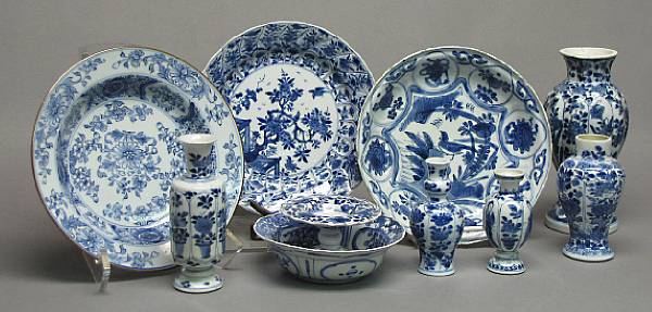 Appraisal: A group of ten blue and white export porcelains Kangxi