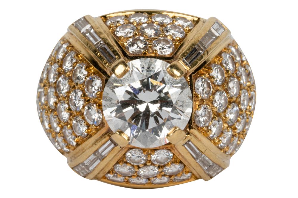 Appraisal: KARAT YELLOW GOLD DIAMOND RINGcentering one round brilliant cut diamond