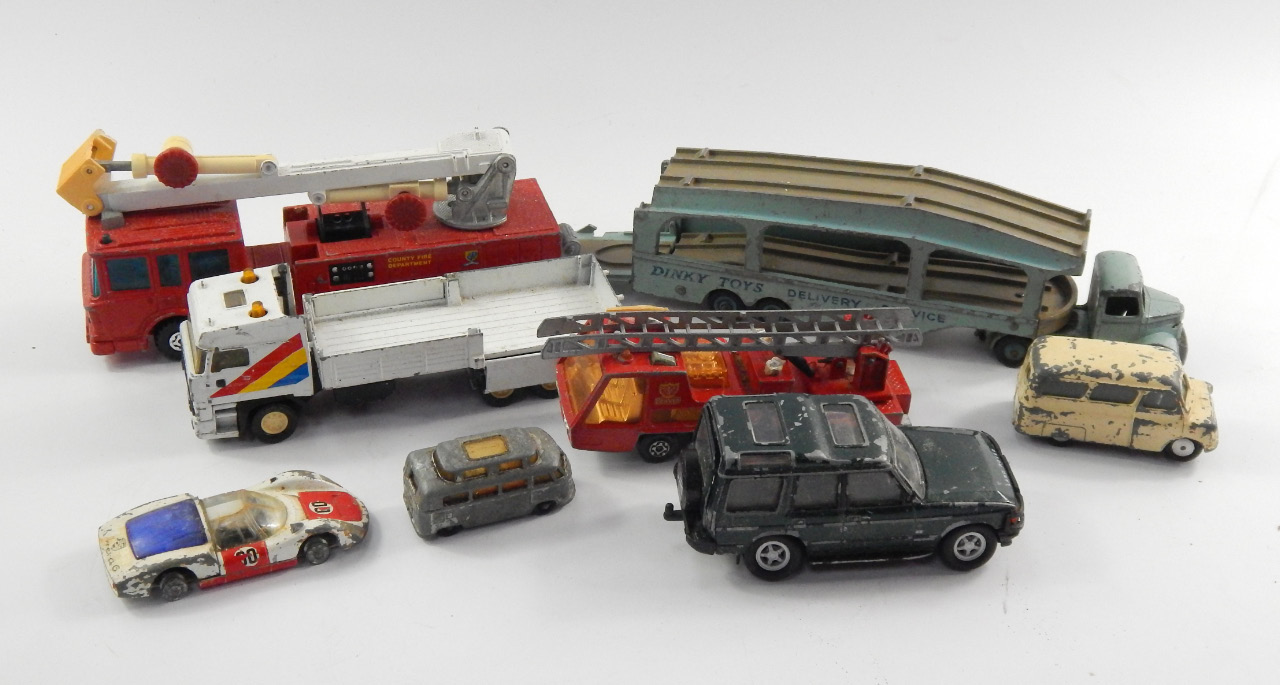 Appraisal: A quantity of Matchbox and other die cast vehicles including