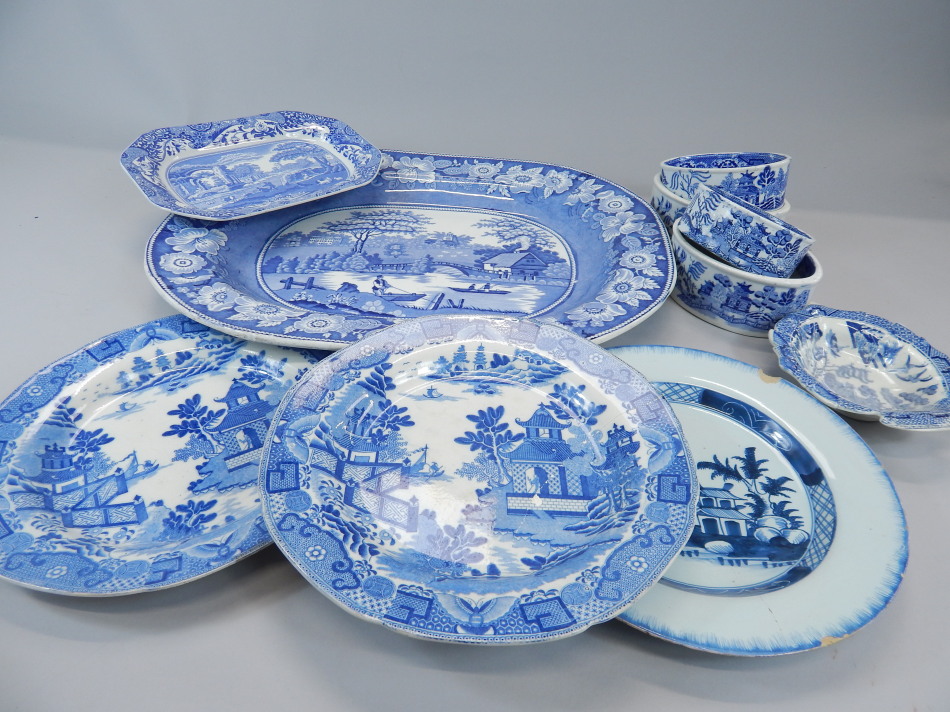 Appraisal: Miscellaneous items of thC and later blue and white pottery