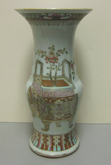 Appraisal: CHINESE LATE QING PORCELAIN VASE Yen Yen shape polychrome decoration