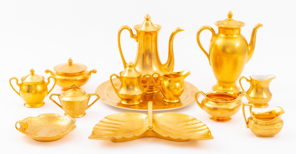 Appraisal: AMERICAN PICKARD GILT PORCELAIN COFFEE SET PCS American Pickard assembled