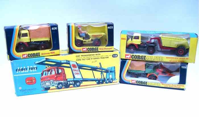 Appraisal: FIVE ''CORGI'' DIECAST METAL TOYS SCALE MODELS F C -