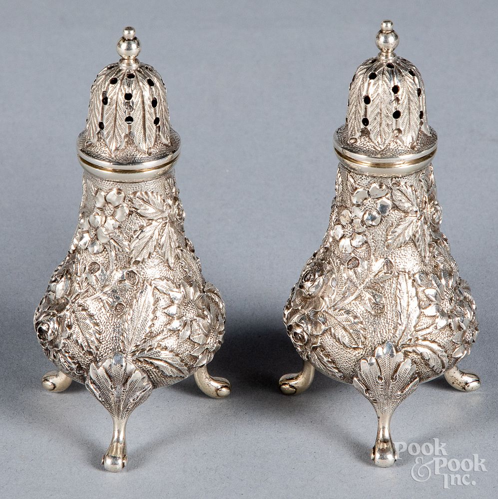 Appraisal: Pair of Baltimore sterling silver shakers Pair of Baltimore repousse