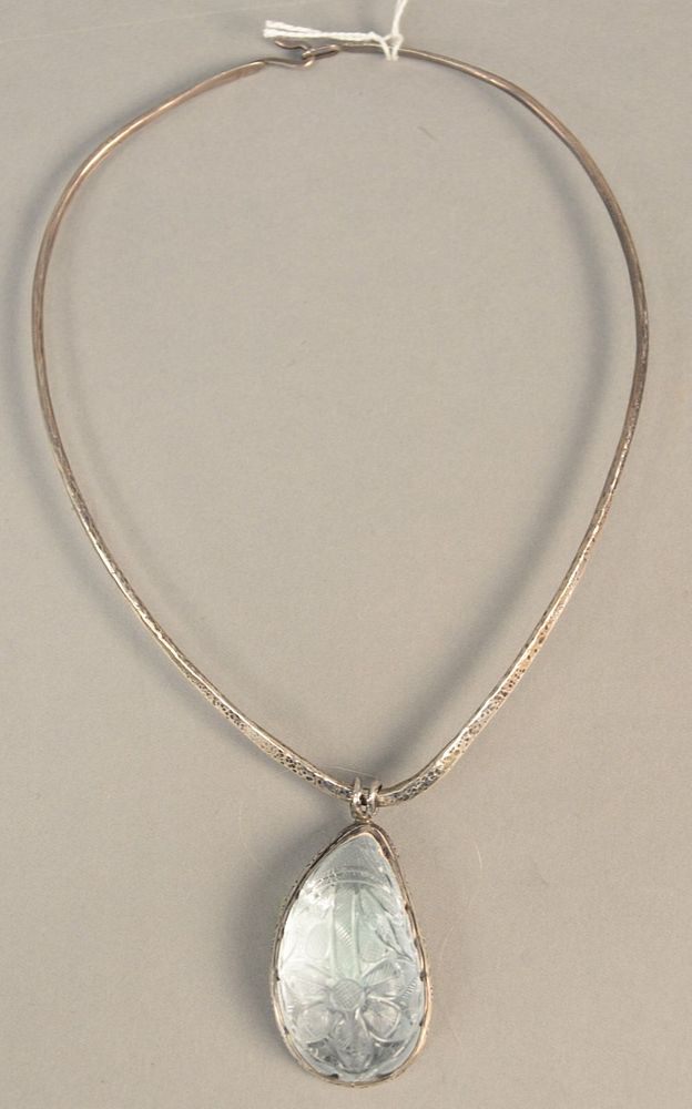 Appraisal: Designer Sterling Silver Necklace with large teardrop shaped carved light