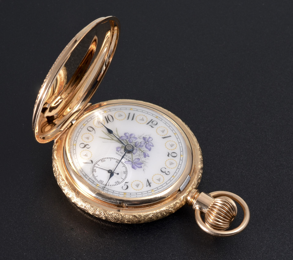 Appraisal: K YELLOW GOLD WALTHAM HUNTER CASE POCKET WATCH Circa size