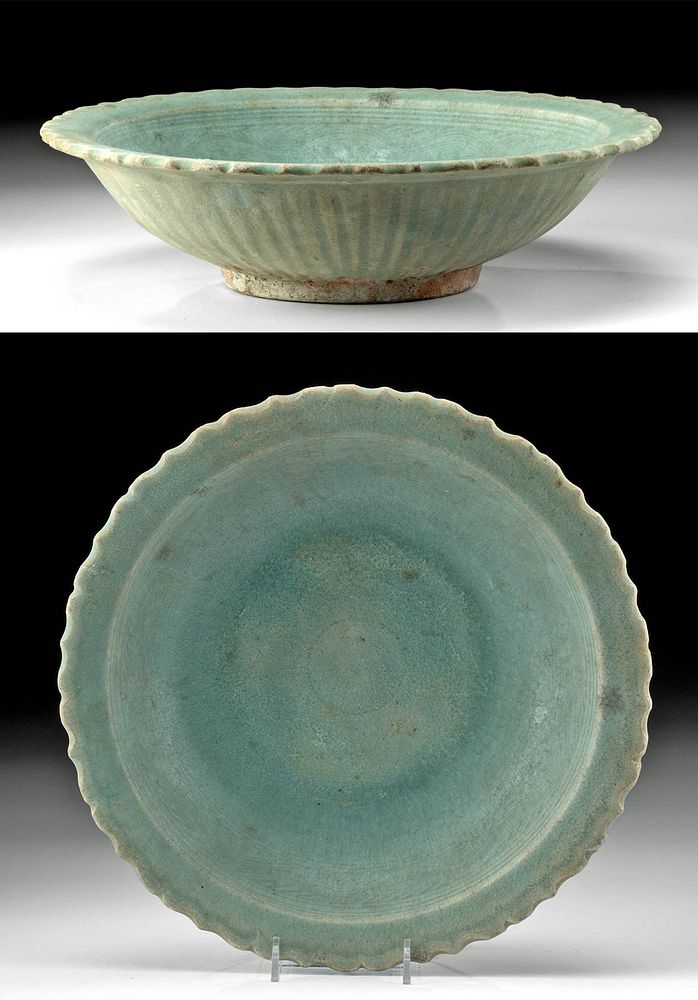 Appraisal: th C Thai Sawankhalok Pottery Bowl ex-Museum Southeast Asia Thailand