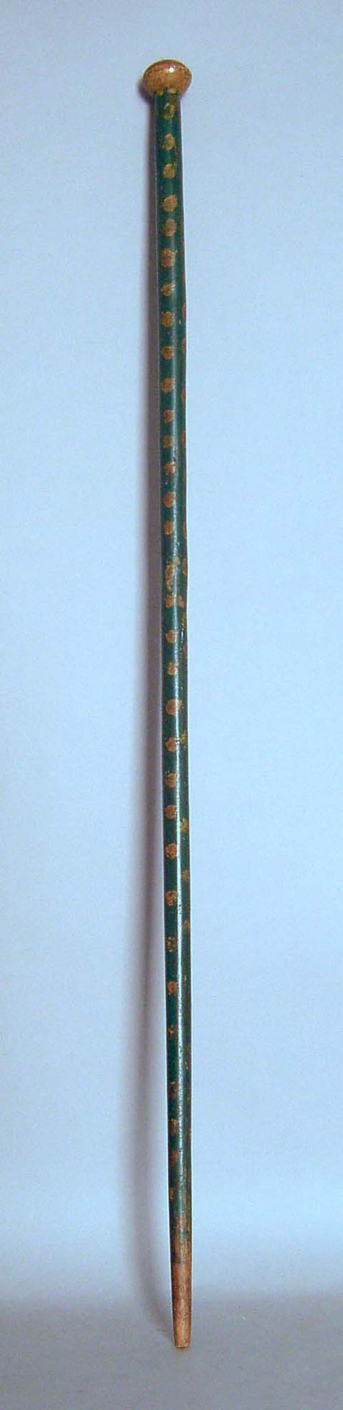 Appraisal: Wood walking stick late th c retaining an old green