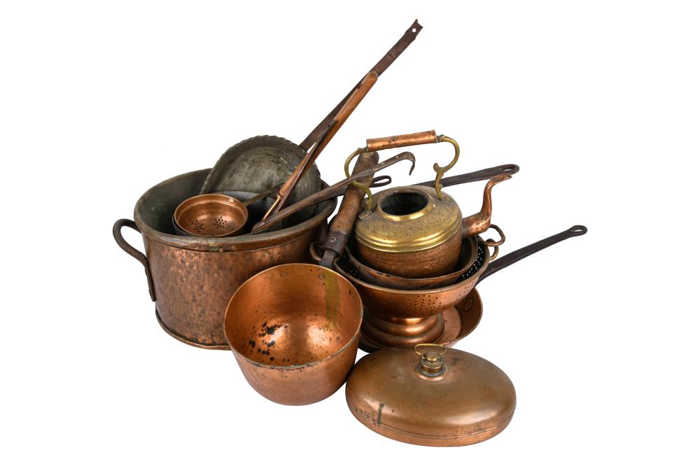 Appraisal: COLLECTION OF ASSORTED COPPER POTS PANS COOKWAREfifteen total pieces Provenance