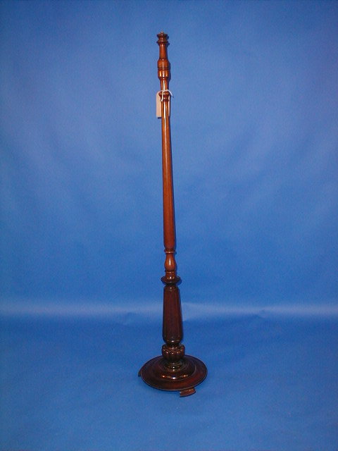 Appraisal: A mahogany standard lamp