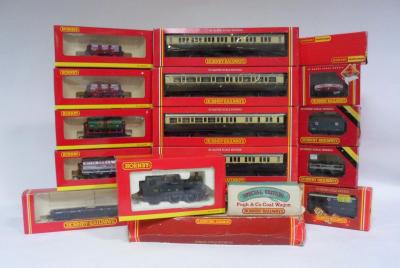 Appraisal: A Hornby R C Class xx Locomotive ' ' a