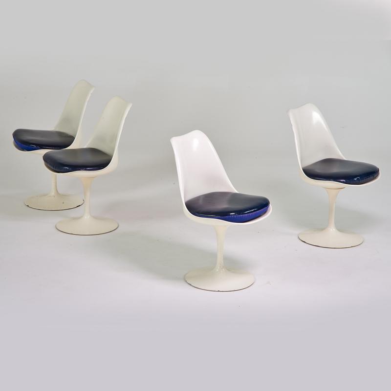 Appraisal: EERO SAARINEN KNOLL Set of four Tulip side chairs USA