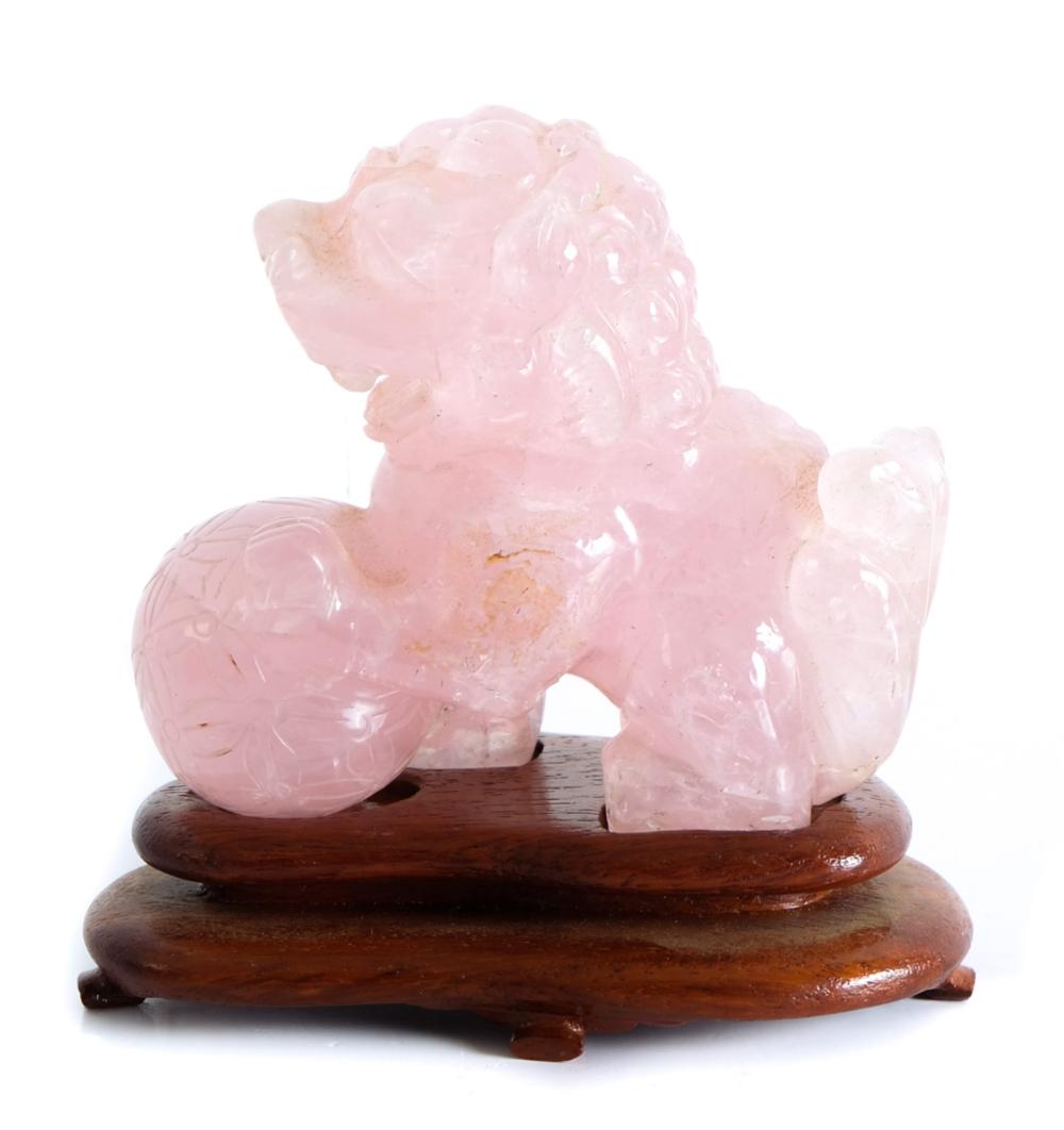 Appraisal: CHINESE PINK JADE CARVED SCULPTURE OF FOO DOGChinese pink or