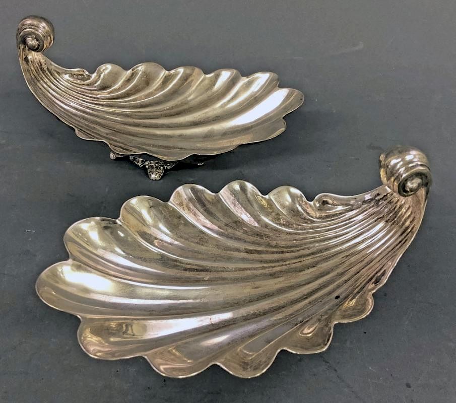 Appraisal: Pair of Sanborn's Mexican Silver Shell Bowls Pair of Sanborn's