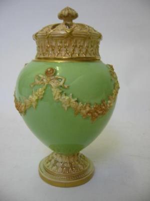 Appraisal: A ROYAL WORCESTER PORCELAIN PEDESTAL POT POURRI VASE dated of