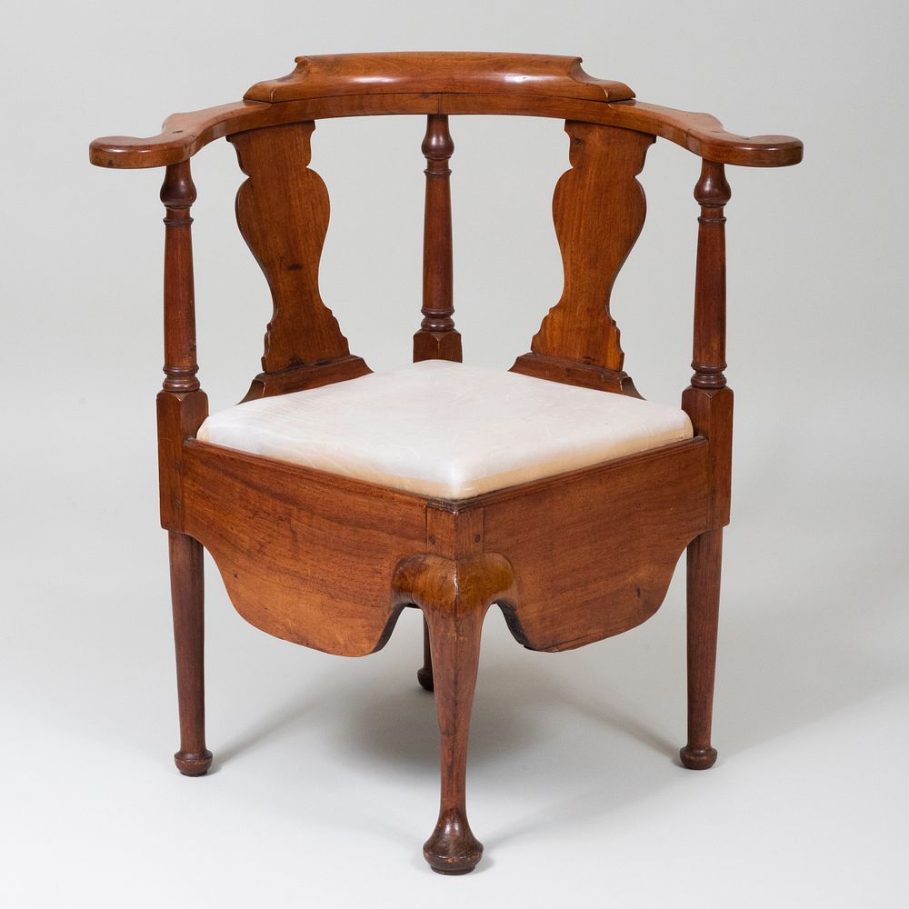 Appraisal: Queen Anne Mahogany Corner Armchair Fitted with a later chamber