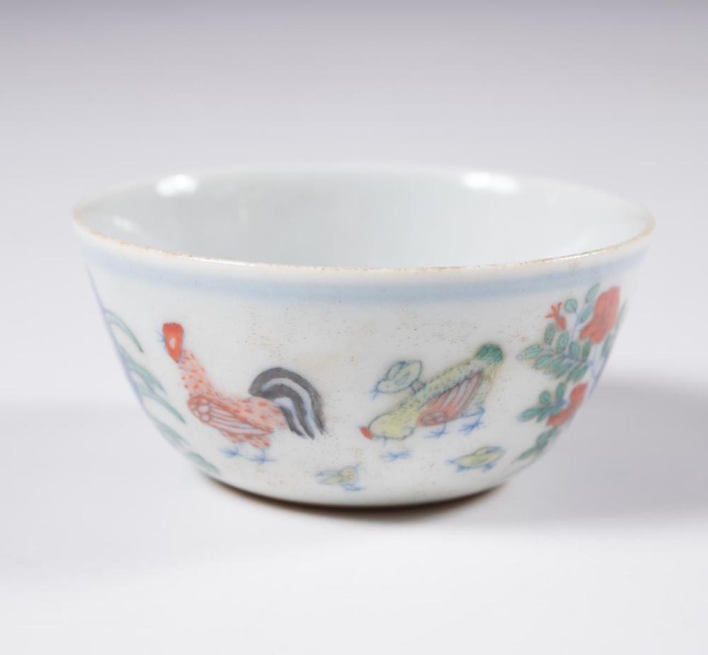 Appraisal: CHINESE MING STYLE DOUCAI PORCELAIN CUP with hand painted motif