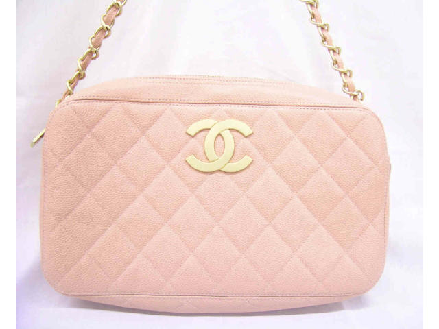 Appraisal: Chanel zipper handbag rose quilted leather with rose leather and