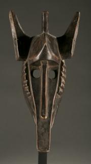 Appraisal: Bamana animal headdress mask th c Bamana horned mask with