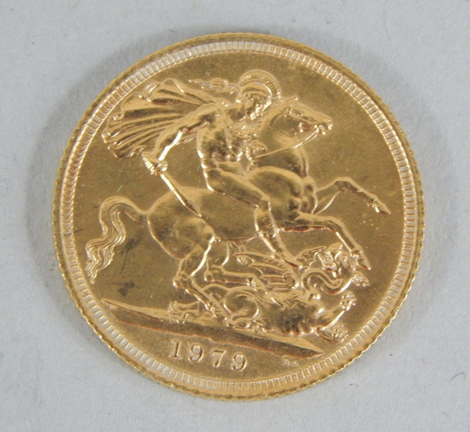 Appraisal: An Elizabeth II full gold sovereign