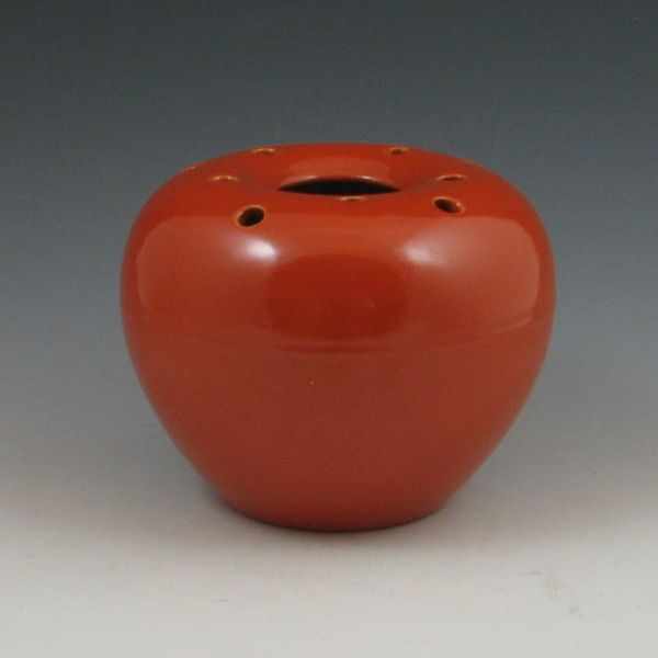 Appraisal: Pfaltzgraff orange flower vase Marked with circular dark blue ink