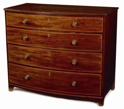 Appraisal: A Regency mahogany bowfront chest with a reeded top and