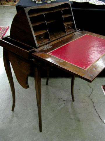 Appraisal: English walnut lady's petit writing desk with flip top red