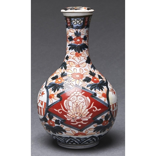 Appraisal: A Japanese Imari bottle and stopper th c cm h