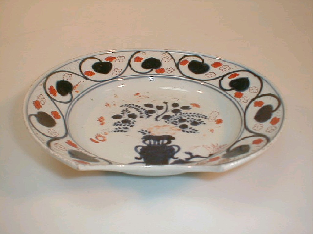 Appraisal: A thC Japanese Imari Barber's bowl centrally painted in typical