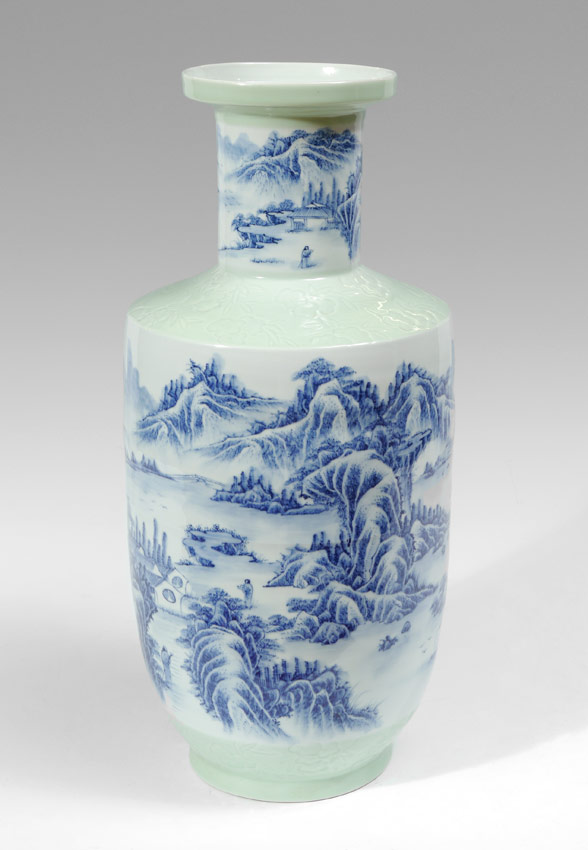 Appraisal: LARGE CHINESE BLUE WHITE DECORATED VASE Blue and white decoration