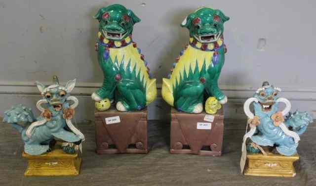 Appraisal: Asian Lot Includes a pair of vintage th century ceramic